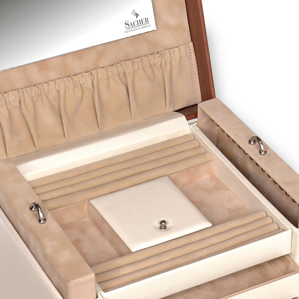 Maxima travel / cream jewellery box